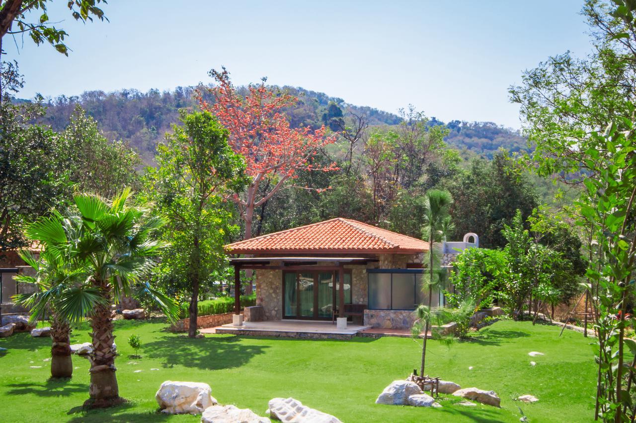 Mela Garden Retreat Cottage Muak Lek Exterior photo